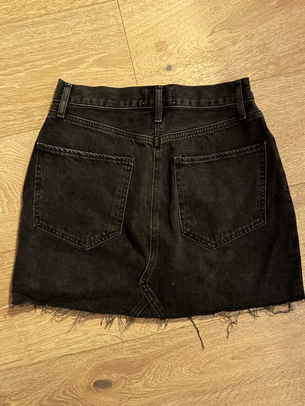 AGOLDE Black Mini Skirt - Picture 3 of 5